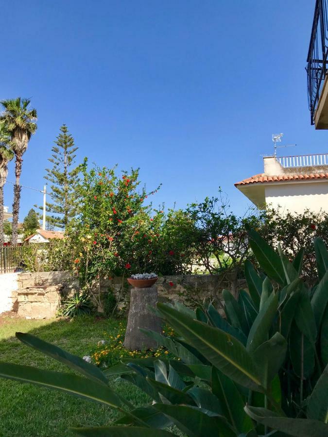 Villa Bordonaro Fontane Bianche Exterior foto
